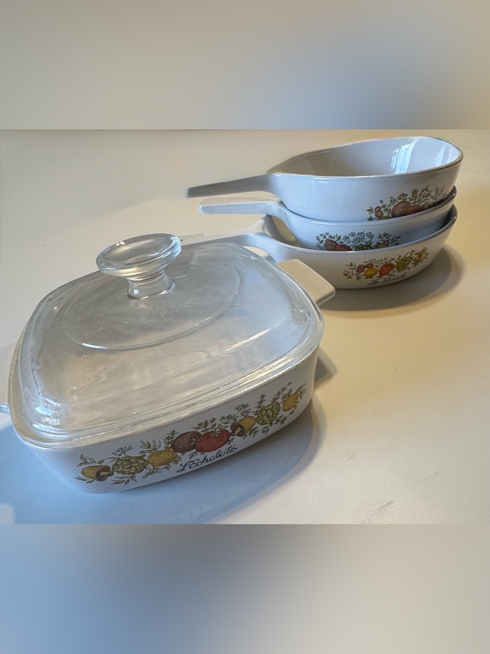 VINTAGE CORNINGWARE bundle - Picture 2 of 16